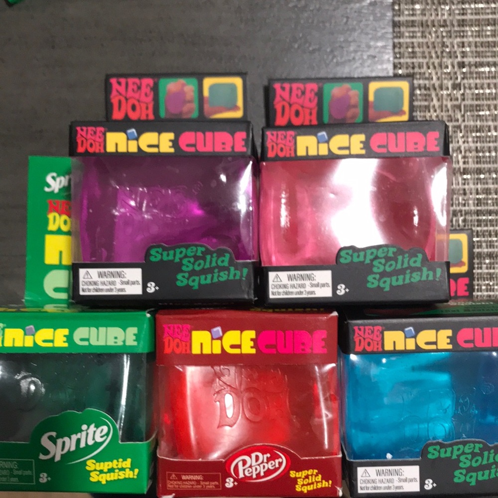 NeeDoh Nice cubes